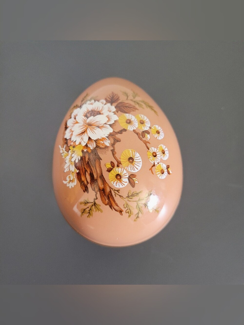 Vintage England Sadler Ceramic Egg Trinket Jewelry box